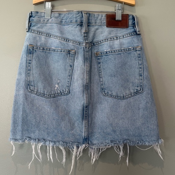 Y2K distressed L.O.G.G. Denim high rise mini skirt - Picture 5 of 6